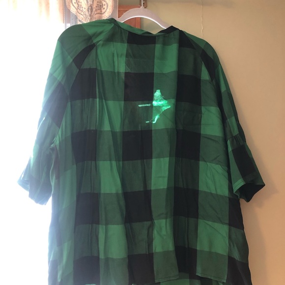 Shirt - Picture 2 of 2